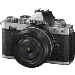 Nikon Z fc + 28/2.8 SE