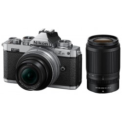 Nikon Z fc + Z 16-50/ VR + 50-250 VR