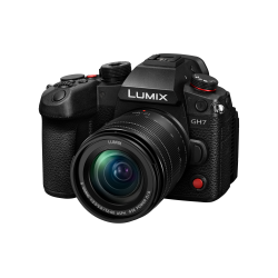 Panasonic Lumix GH7 Boitier + G 12-60mm F3.5-5.6