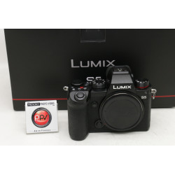 B - Panasonic Lumix S5 Boitier nu - Occasion