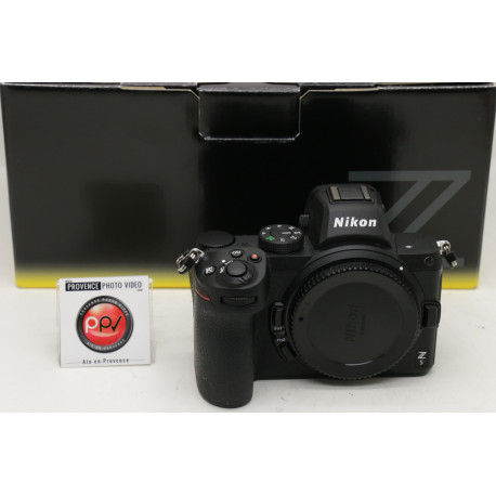B - Nikon Z5 Boitier nu  - Occasion