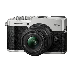 OM System PEN Silver + 14-42 /3.5-5.6 - Garanti 5 ans - Précommande *